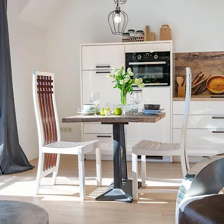 Apartment Die-deichbude-4-box-7 *